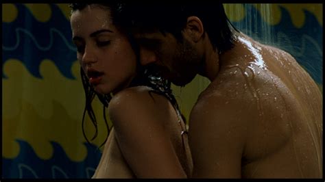 Naked Ana De Armas In Mentiras Y Gordas