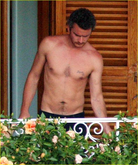 Balthazar Getty Puts The Squeeze On Sienna Photo Balthazar Getty Shirtless Sienna