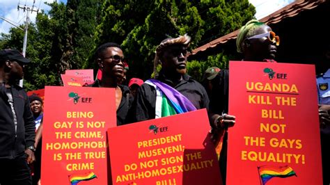 uganda anti gay law activists want speedy hearing