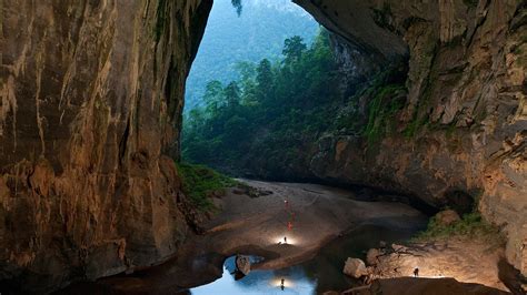 Son Doong Cave Vietnam Photo On Sunsurfer
