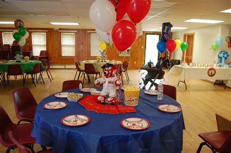 Boston Red Sox Table - Sports Party Theme | Sports themed party, Kids sports party, Sports party