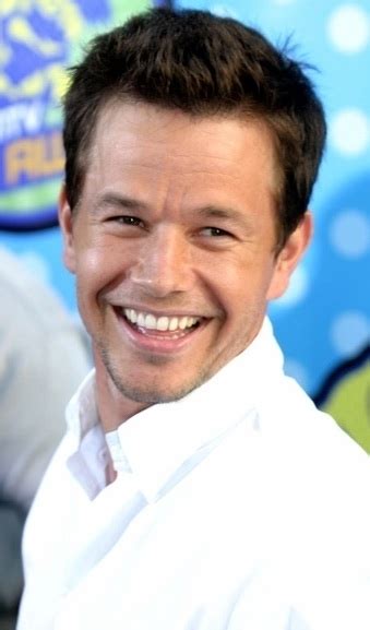 Mark wahlberg, smile, shirt is part of man collection and its available for desktop laptop pc and mobile screen. Transformers News: Mark Wahlberg in Talks for Transformers 4