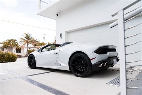 2017 Lamborghini Huracan Spyder White Mvp Miami Exotic Rentals
