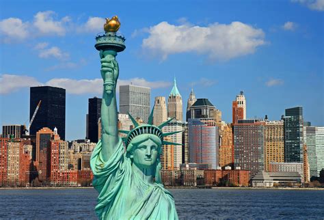 Liberty enlightening the world, commonly known as the statue of liberty is a statue given to the usa by france in the late 19th century that stands at the mouth of the hudson river in the harbor of new york city. Statue of Liberty in New York HD wallpaper | PixelsTalk.Net