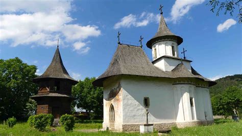 Eglise De Patrauti En Roumanie Eglise Bucovine Bucovina