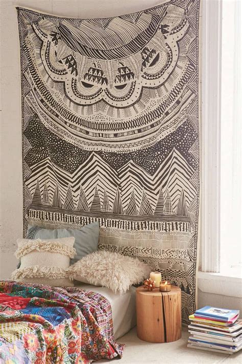 17 Ways To Make Your Home Look Like A Hippie Hideaway Diy Home Decor