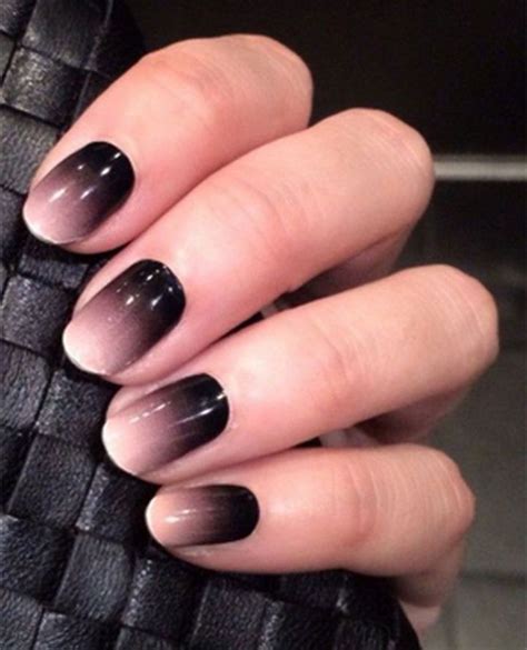 19 Beautiful Ombré Nails And Design Ideas Black Ombre Nails Ombre