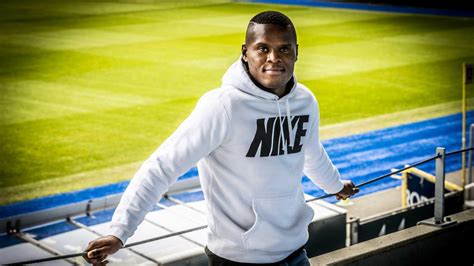 Mbwana ally samatta is a tanzanian professional footballer who plays as a striker for turkish club fenerbahçe and the tanzania national team. Mbwana Samatta et son admiration pour le TP Mazembe - Foot RDC