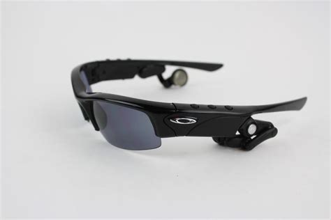 Men S Oakley O Rokr Sungless With Built In Wireless Bluetooth Headphones Property Room
