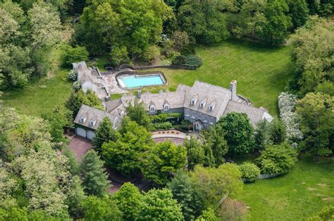 Mansion Auction In Greenwich Ct Conyers Farm Paramount Realty