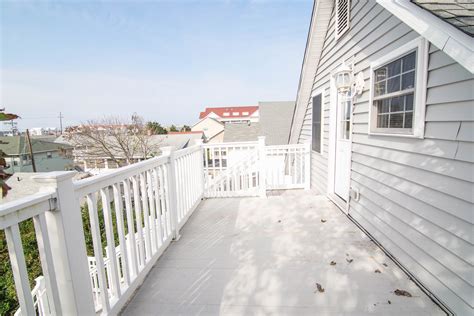 Large Beach House Vacation Rentals Ocean City Md Vacation In Oc