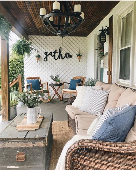 10 Beautiful Minimalist Front Porch Design Ideas To Amaze