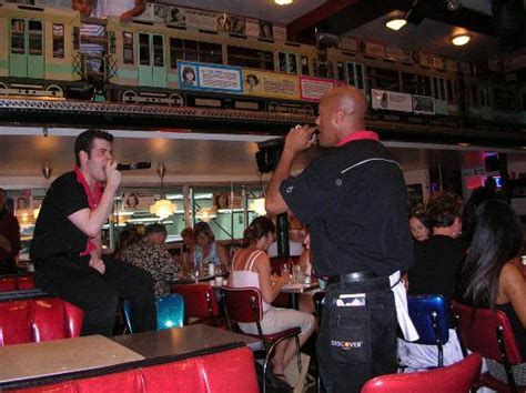 Singing Waiters Picture Of Ellens Stardust Diner New York City