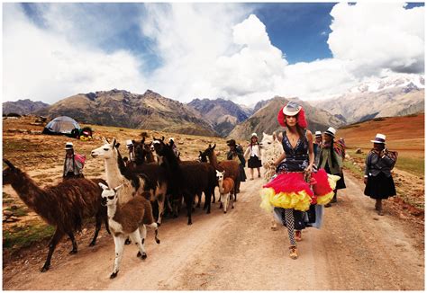La bolivie est un pays d'amérique du sud. Photo girls in Bolivia wallpapers and images - wallpapers ...