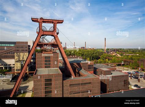 Zeche Zollverein Former Coal Mine Unesco World Heritage Site Winding