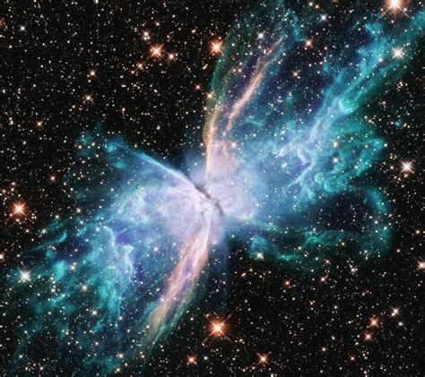Behold Hubble Telescope Catches Stunning Photos Of Planetary Nebula