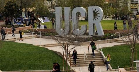UC, CSU Extend Application Deadlines For Fall 2022 Amid Website
