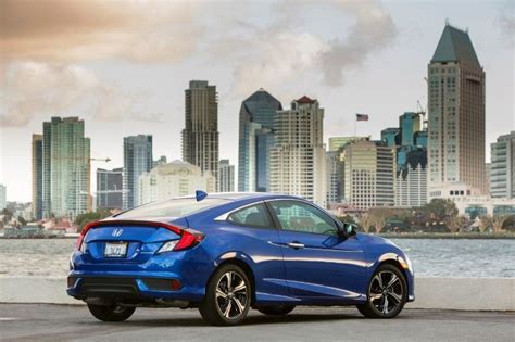 The 6 Speed Manual 2017 Honda Civic Turbo That You Cant Buy Auto