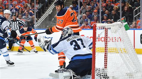 Puck drop will be at 10 p.m. PREVIEW: Oilers vs. Jets | NHL.com