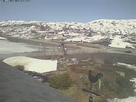 It is bordered to the north by norddal, rauma and lesja, in the east and southeast by lom, in the south by luster and in the west by stryn. 20160525 - Skjåk Hytteservice