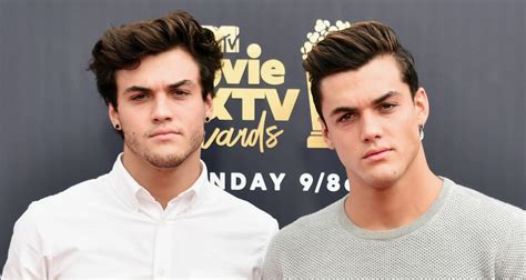 The Dolan Twins Announce Theyre Moving On From Youtube Dolan Twins