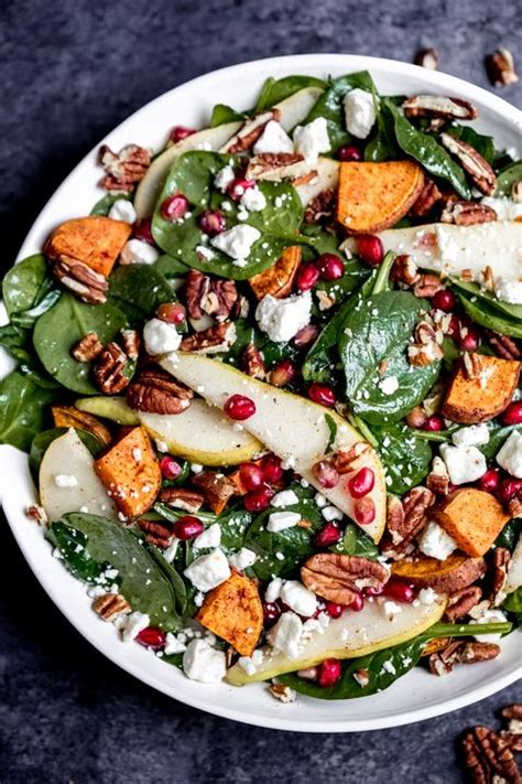 It's practically an unspoken rule! 50 Best New Years Eve Dinner Ideas - New Years Eve Food ...
