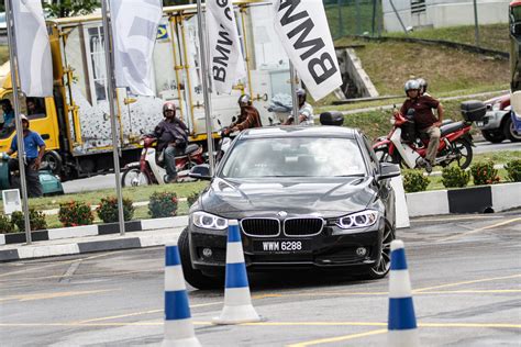 Request a brochure online to discover the whole range of bmw models. F30 BMW 3-Series 320d goes sideways at the Auto Bavaria Sg ...