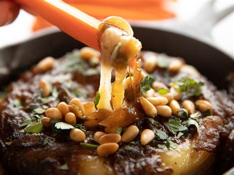 The best slow cooker chicken recipes that require very little prep time. Baked Brie a la Ree | Food network recipes, Baked brie ...