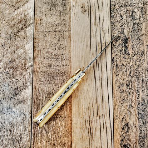 Bolster Lock Bone Folder // Lever Loaded - HomeTown Knives - Touch of