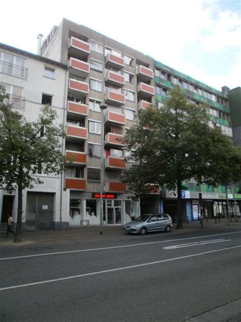 Diese renovierte zwei zimmerwohnung mit balkon im 3. City-nahe 1-Zimmer-Wohnung in Offenbach am Main