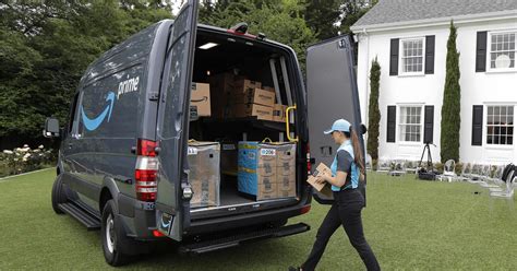 What to know to start an Amazon delivery business