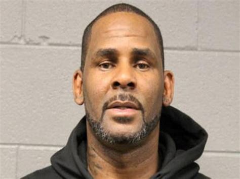 He Would Raise His Voice At Me Says R Kelly S Girlfriend Jocelyn Savage
