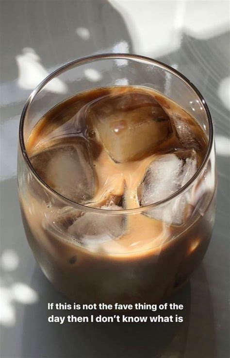 Dalgona coffee is having a moment on social media. ice coffee | Aesthetic food, Coffee recipes, Food