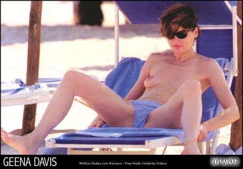 Celebrity Geena Davis Various Paparazzi Nude Pictures Mr Skin Free