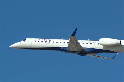 Embraer Erj 145lr Specifications And Photos