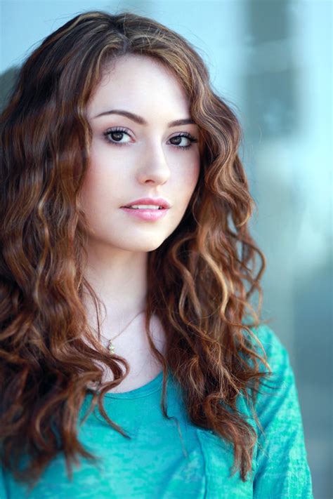 She has long red hair and big brown eyes. Pictures of Jillian Clare - Pictures Of Celebrities