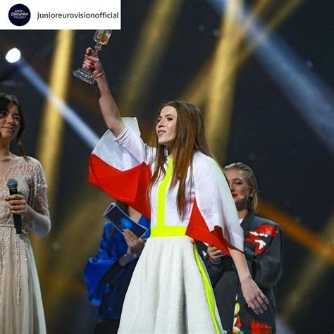 W niedzielę, 25 listopada widzowie tvp zobaczą finał eurowizji junior 2018. Roksana Węgiel wygrała Eurowizję dla dzieci! Jaka jest ...