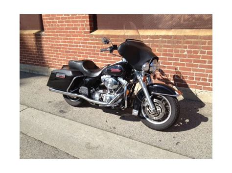 Your 2006 electra glide standard came with a 88 cubic inch engine. Buy 2006 Harley-Davidson FLHT/I - Electra Glide Standard ...