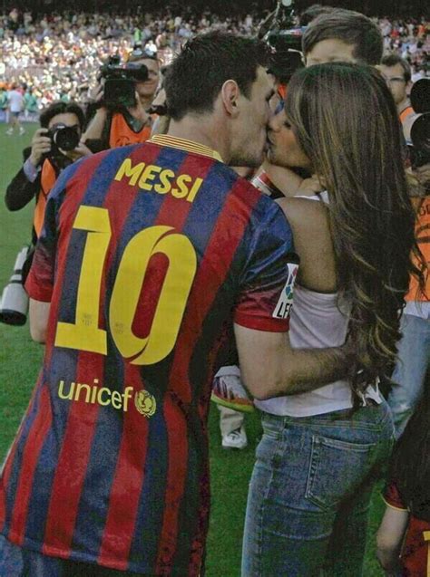 Cutest Couple Ever Leo Messi And Antonella Roccuzzo 14 Photos
