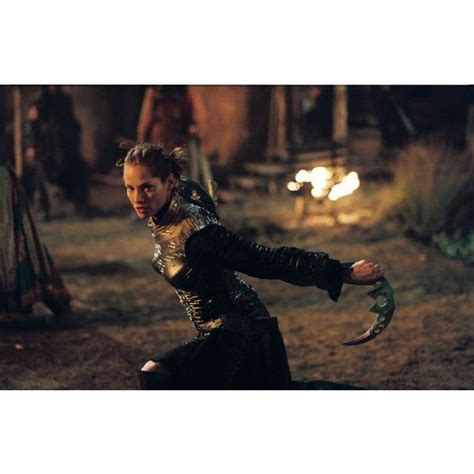 Arya Eragon Sienna Guillory Warrior Woman Eragon