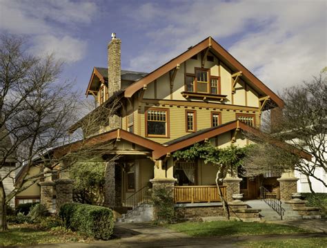 A Craftsman Home In Perfect Pitch Design For The Arts And Crafts House