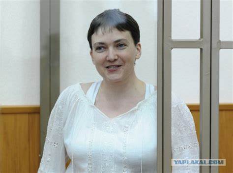 Хочешь похудеть спроси меня как значок Хочешь похудеть? Спроси её как! - ЯПлакалъ Хочешь похудеть? Спроси её как! - ЯПлакалъ Хочешь похудеть спроси меня как значок
