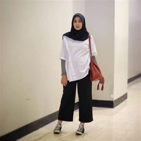 Outfit Baju Remaja Berhijab Ala Selebgram 2018