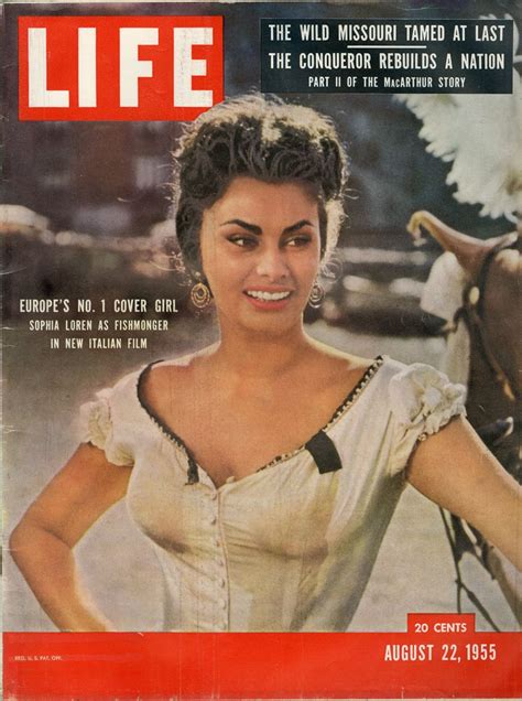 Pin By Dolores Franco On Sophia Life Magazine Covers Sophia Loren