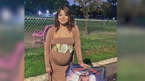 Please Come Home Police Searching For Pregnant Texas Year Old