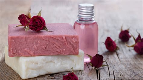 Bar Soap Vs Liquid Body Wash Which Is Actually Better