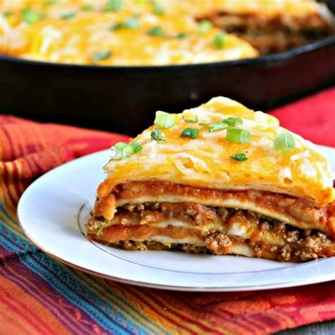 I've seen many weeknight dinner recipes take too many shortcuts and fall short on flavor. 25 Delicious Dinners You Can Make With Ground Beef Or Turkey