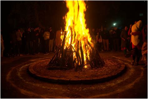 Holika Dahan An Important Ritual That Is Performed With Full Fervour