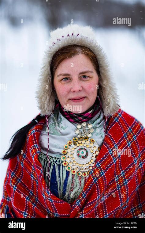 Sami Woman High Resolution Stock Photography And Images Alamy