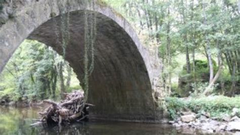 Volçan köprüsü Rumeli de asırlara meydan okuyor